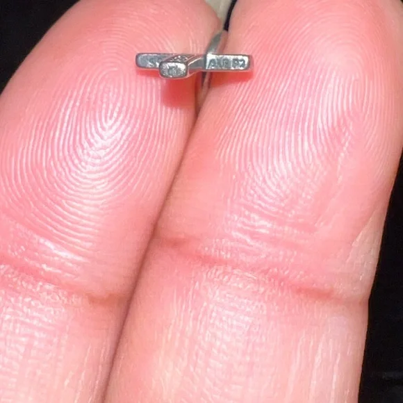 Vintage Pandora Silver Cross with Crystals - Picture 5 of 7